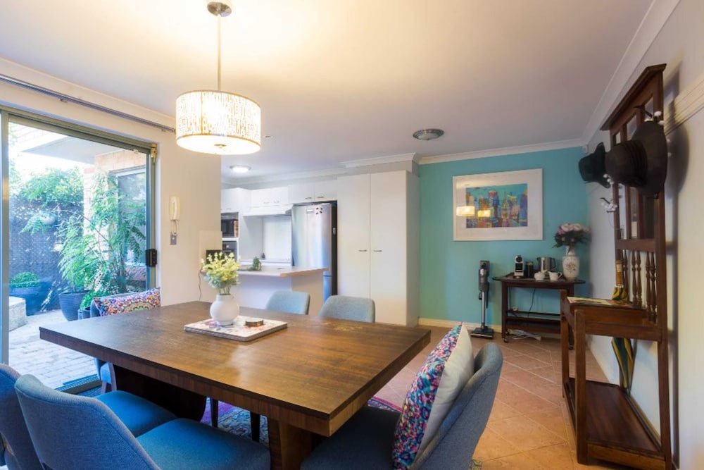 Character 3 Bedroom Home With Pool and Balcony