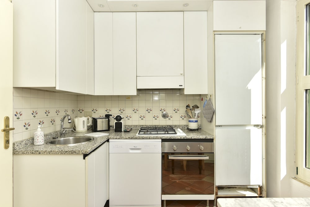 Rome at Your Feet Apartment with Terrace