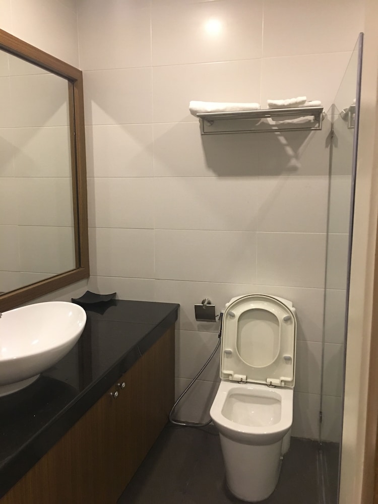 Robinland Residences - Hostel