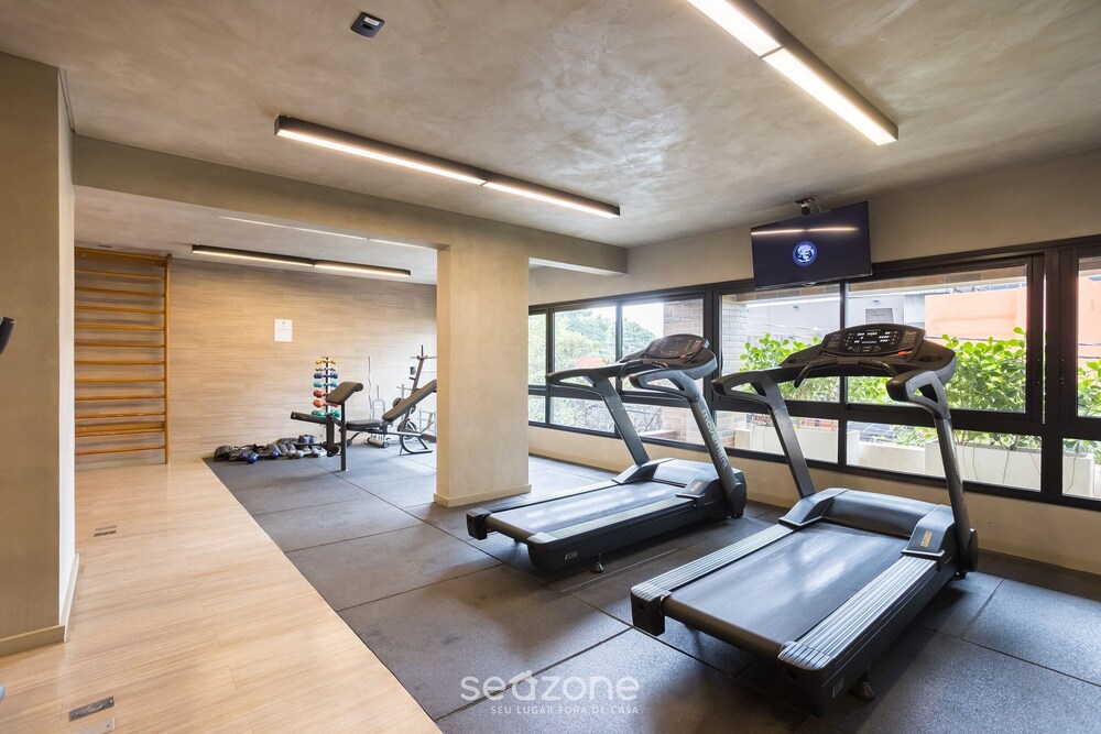 Modern Studio 450m From the Subway Ism0806