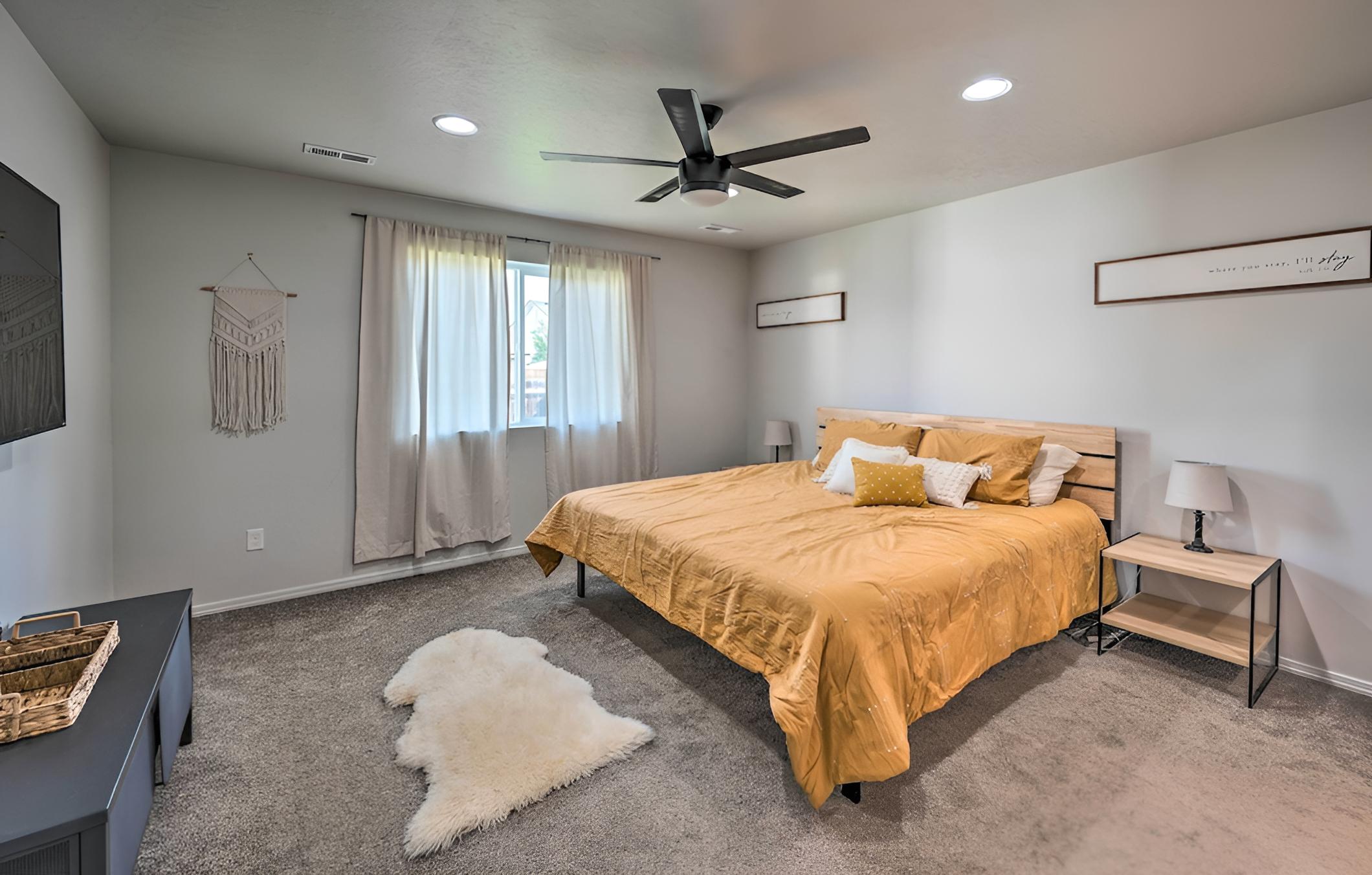 Cozy Caldwell Abode w/ Hot Tub ~ 3 Mi to Dtwn view 4