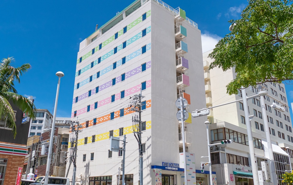HOTEL OKINAWA WITH SANRIO CHARACTERS 185