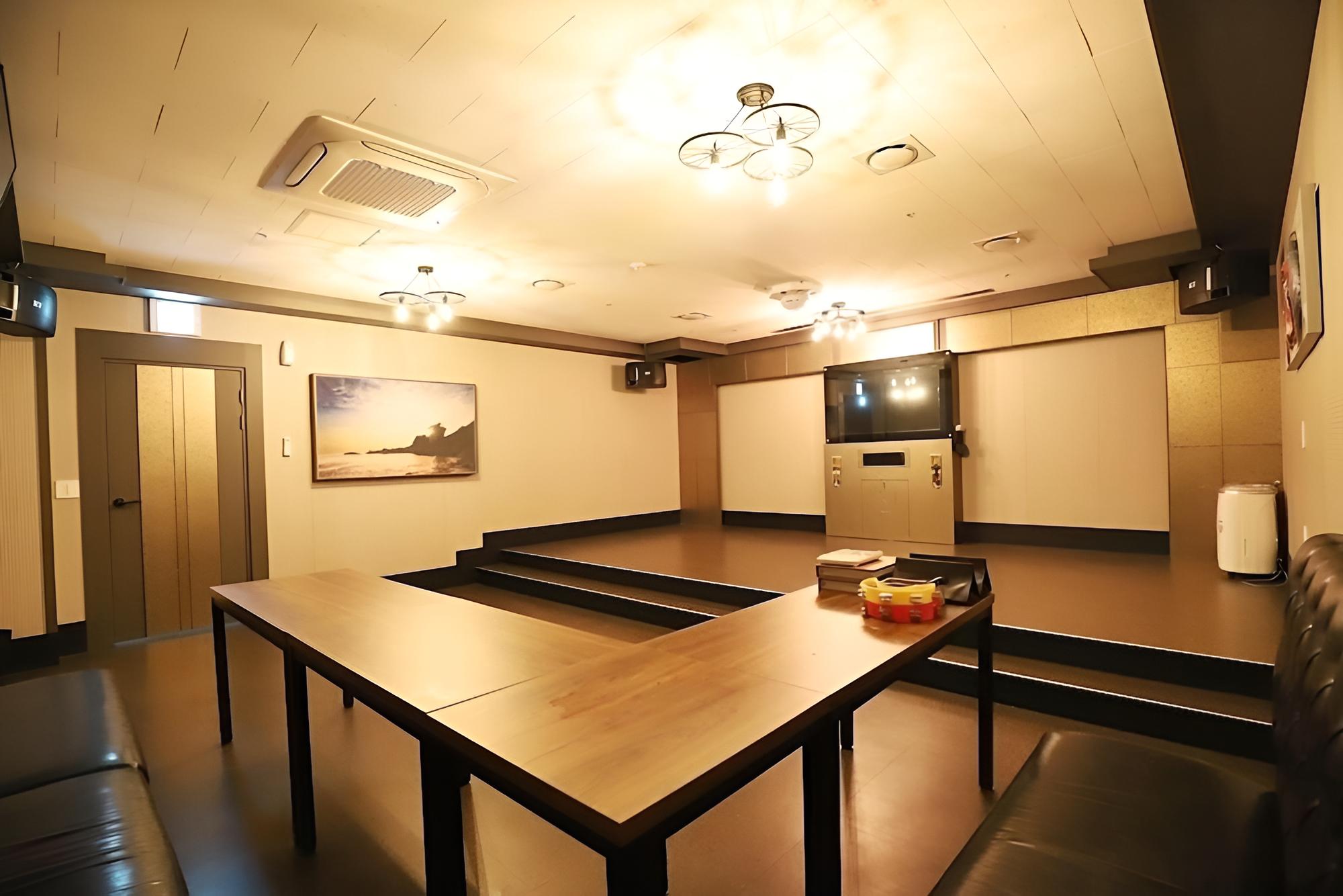 Jeju The Four Hills Hotel