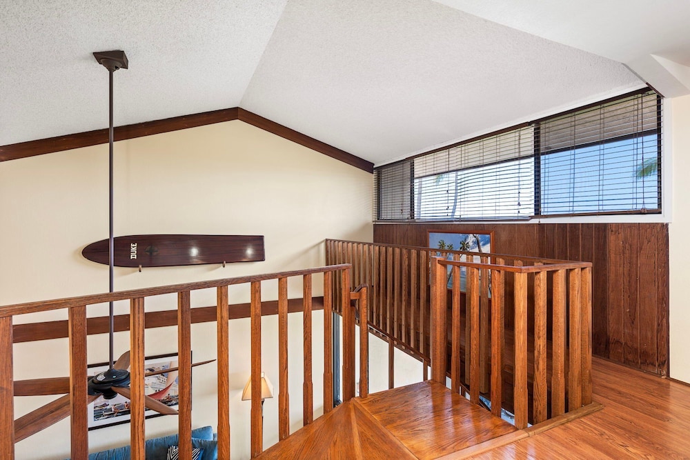 Great Ocean & Golf Views - 2 Bedrooms + Loft - Private Outdoor Patio - Vrkcv