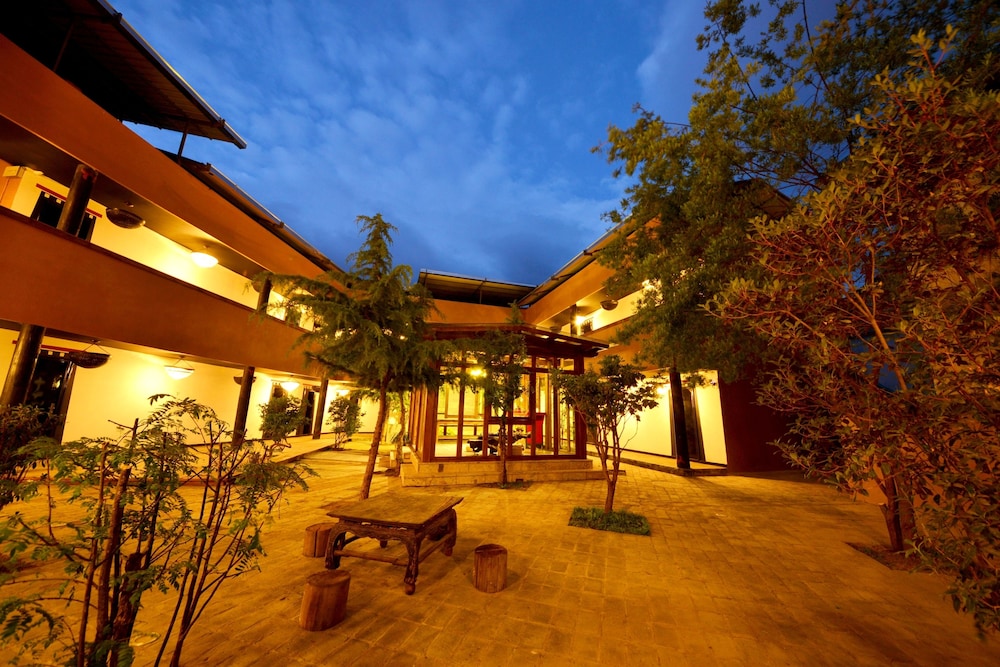 Shangri-la Guanshanyue Inn