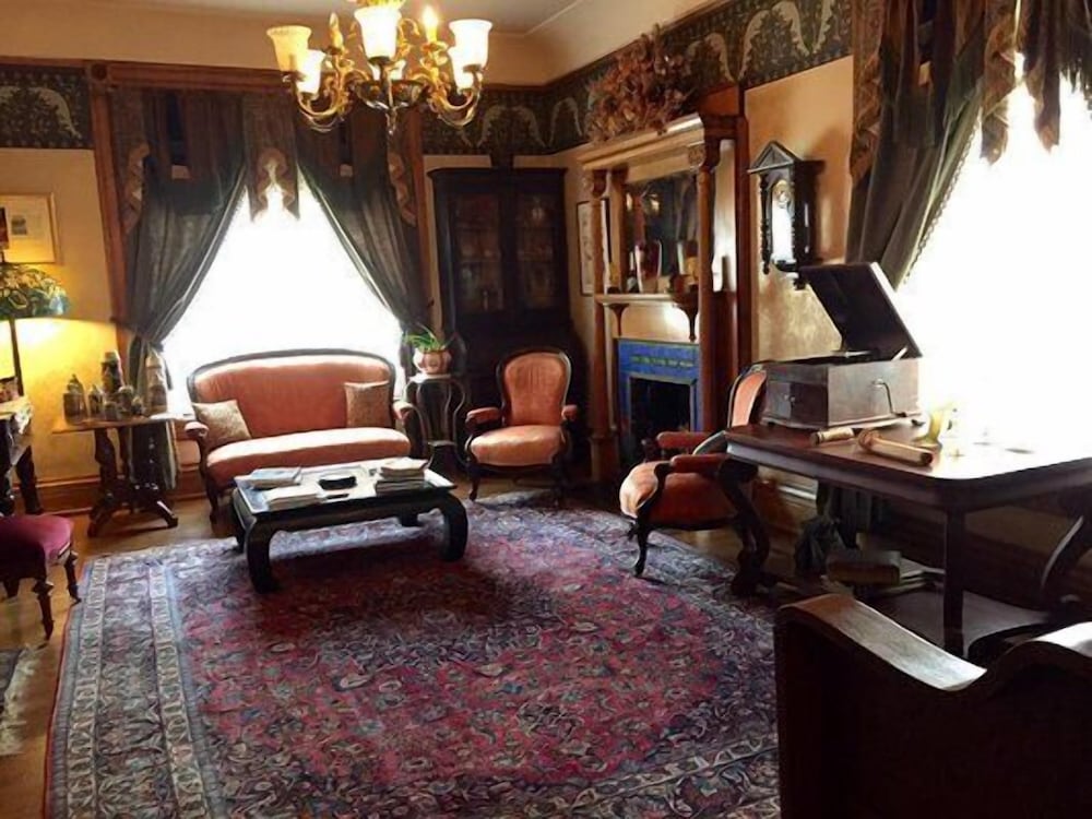 Milwaukee Vacations - Manderley Bed and Breakfast - Property Image 76