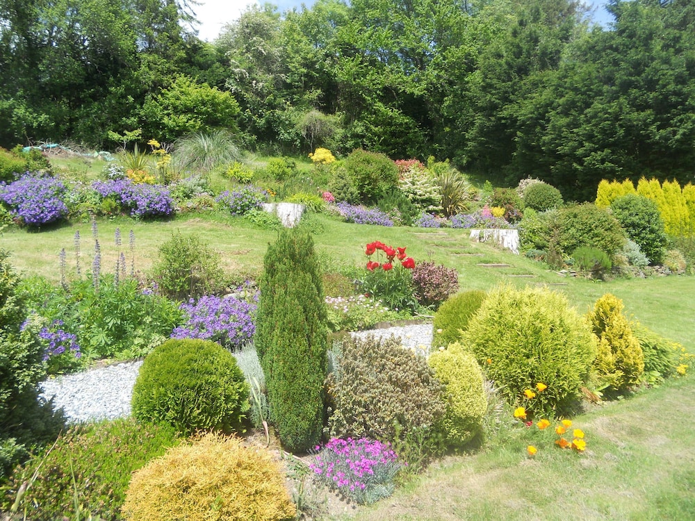 Polraen Country House