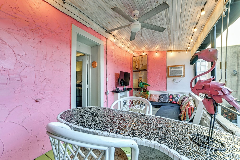 Steps to Historic Riverfront: Chic Dtwn Condo!