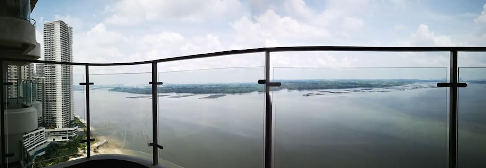 Picturesque View Suites
