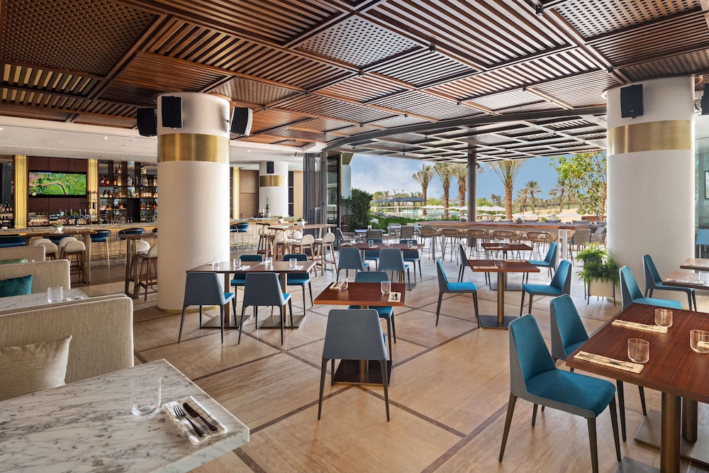 JA Palm Tree Court, Dubai - Image 4