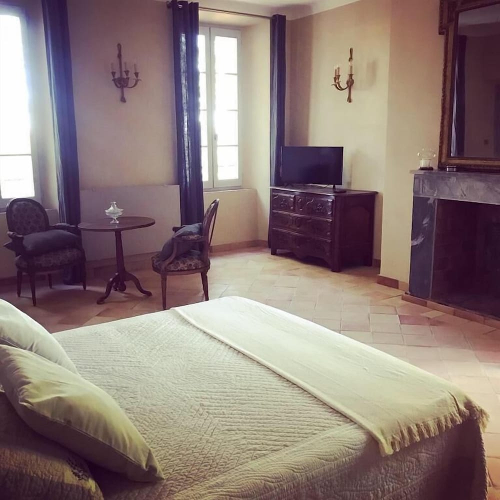 Chateau des Salles view 3