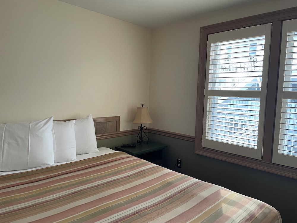 Ala Moana Motel