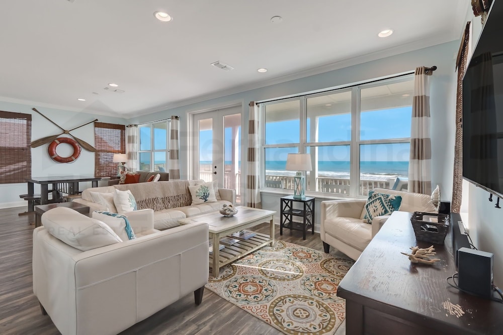 Kingsland Vacations - Magnificent Modern Beach House with Ocean View from All Rooms by RedAwning - Property Image 1