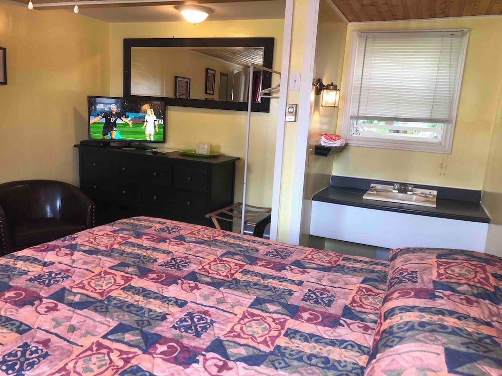 Lakelawn B&B Motel