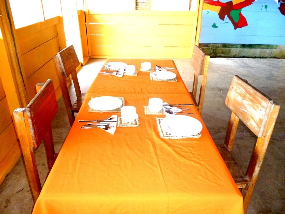 Dolphin Lodge Uaguinega