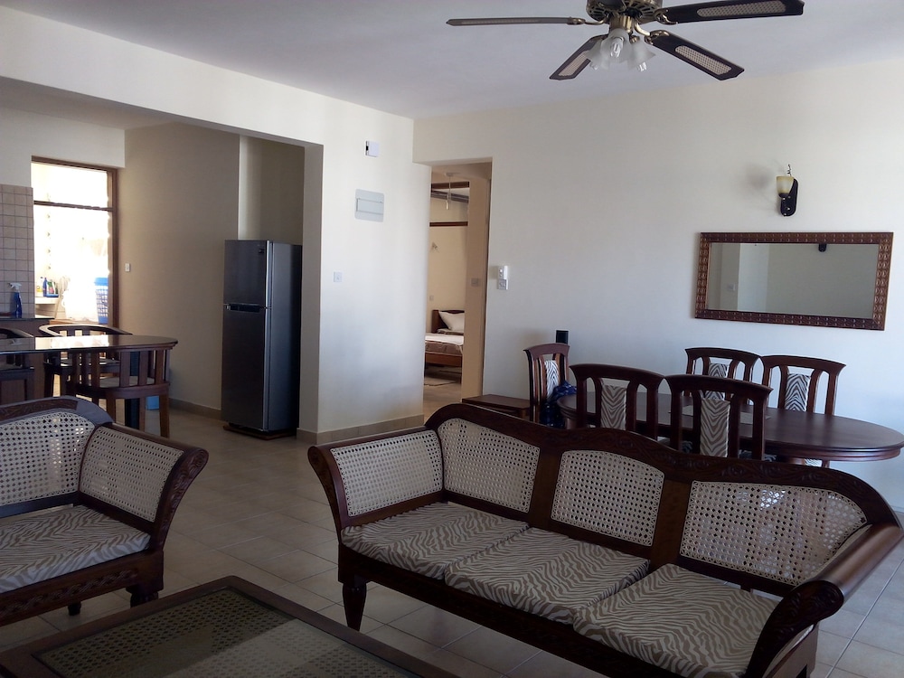 Tamasha Cottages