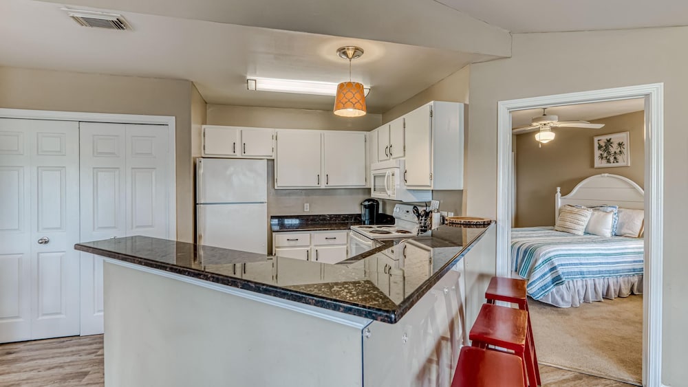 Colony Club #U3 by Southern Vacation Rentals