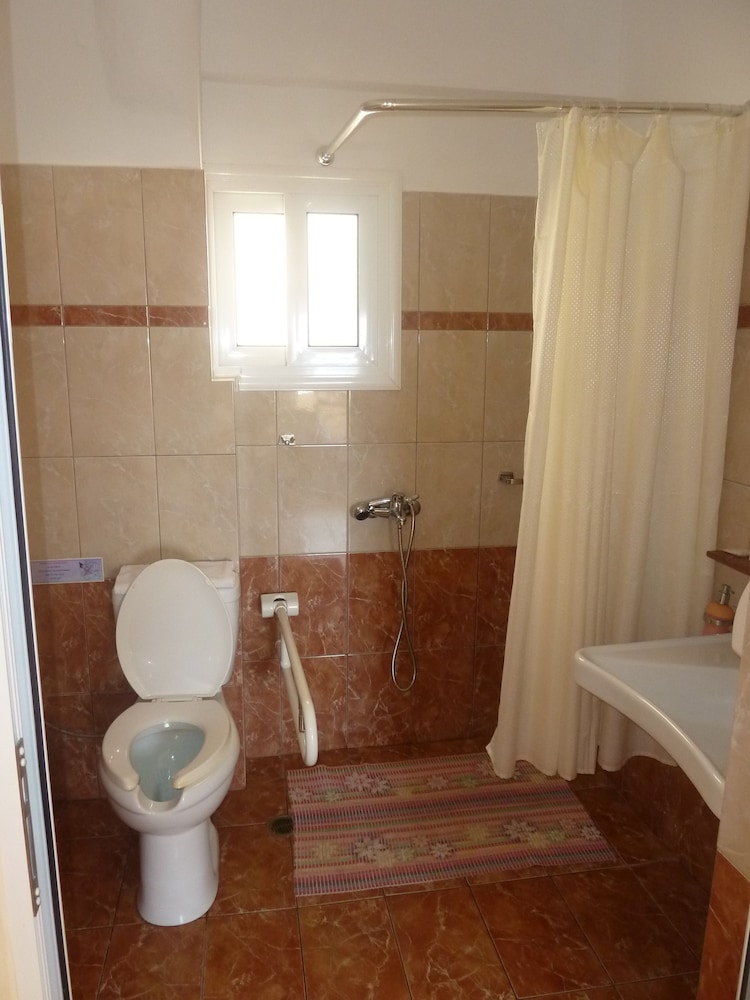 Photo 30