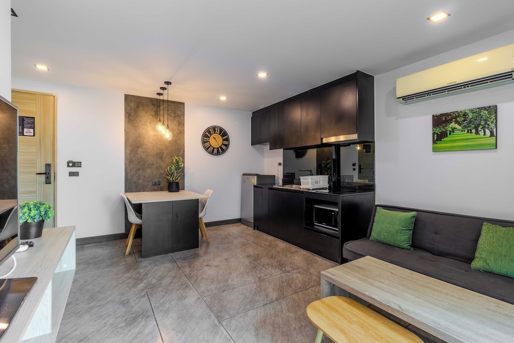 Utopia Naiharn unit B405 C248