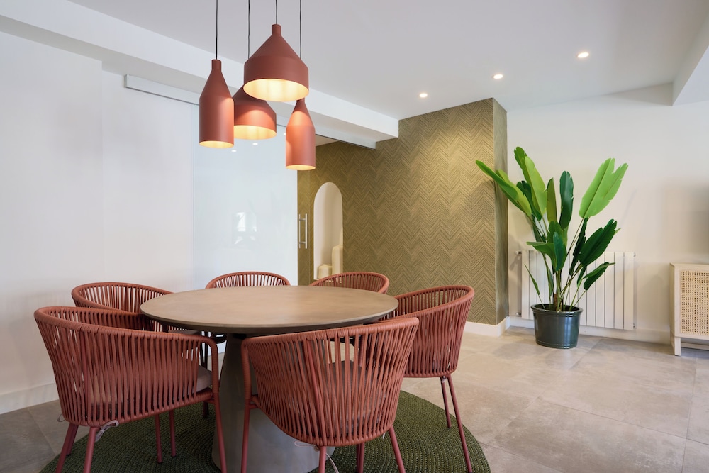 San Francisco Top-Luxury by Homing U