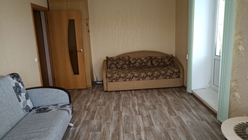 Domovoy Apartments