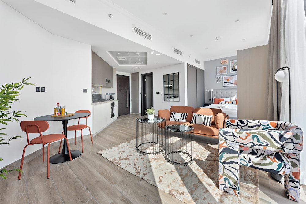 Silkhaus Chaima Avenue 2