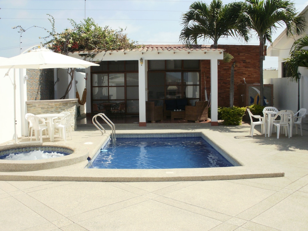 Cesar's House Salinas