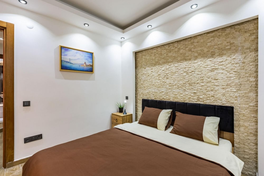 Phenomenal Duplex Flat Near Nisantasi in Besiktas