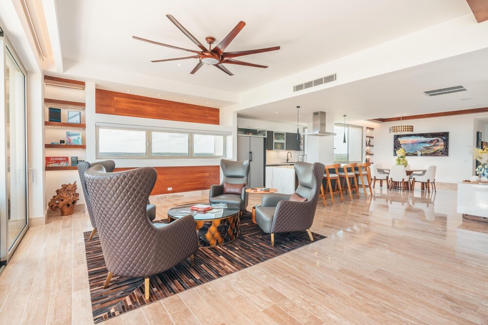 Amazing Penthouse in Exclusive Tower in Capcana