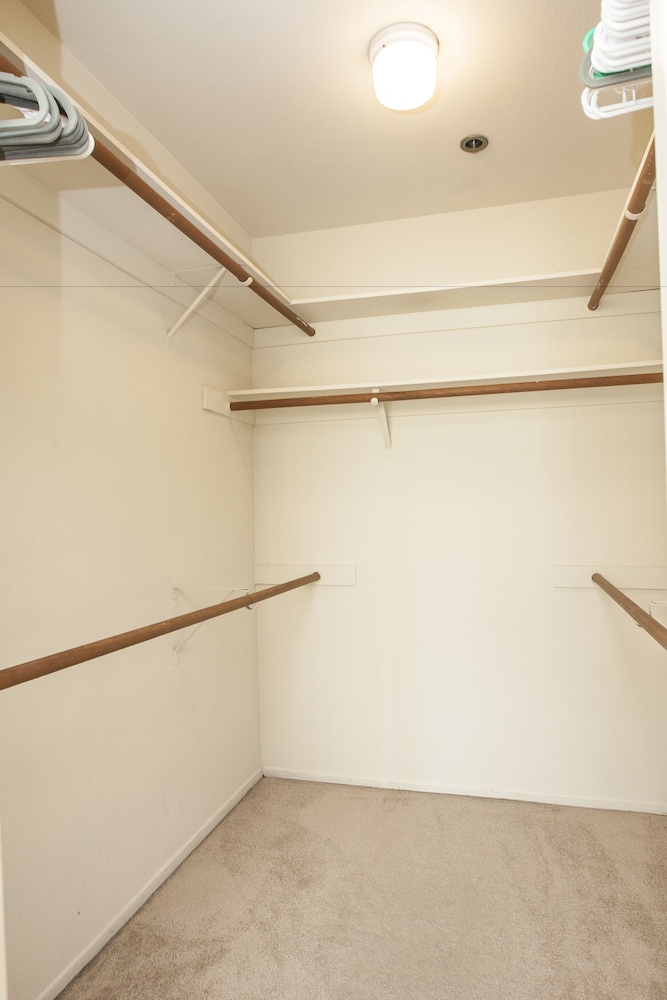 Master Housing LLC