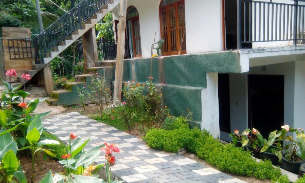 Miracle Villa