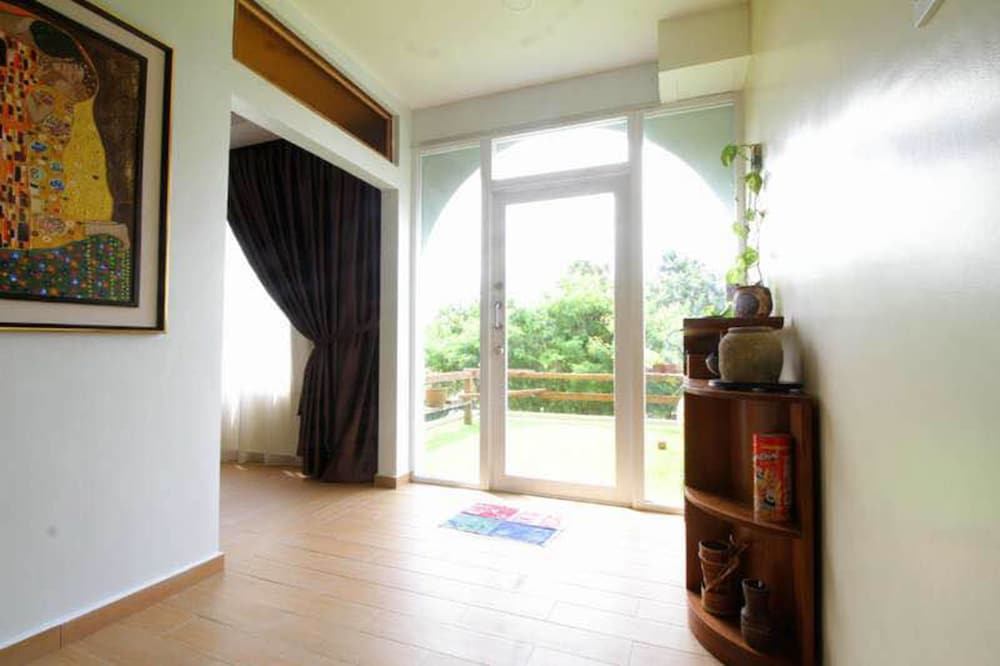 Atap Homestay