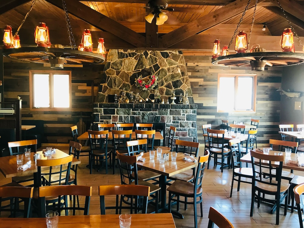 Cascade Lodge