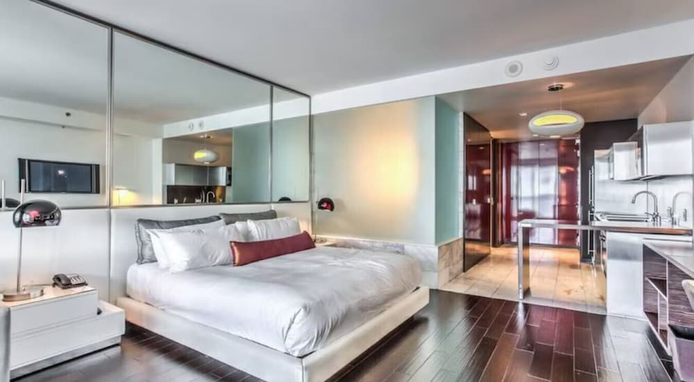 Studios With Gorgeous Views Of The Strip! 