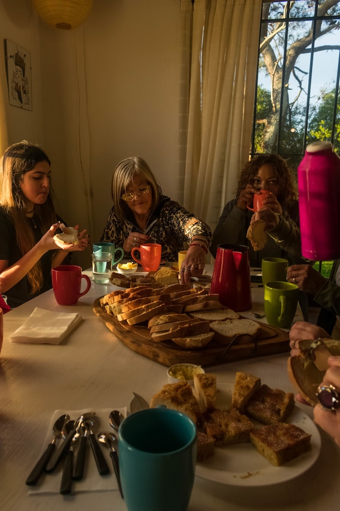 Pie De Via Hostel