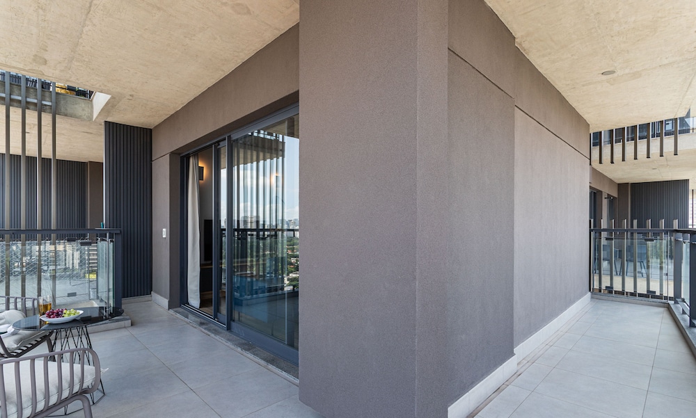 Ayra Pinheiros - Apartamentos com vista incrível para São Paulo ao lado da Rebouças e Faria Lima