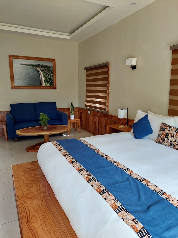 Mozza Beach Resort