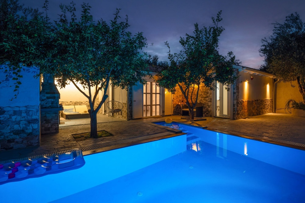 Luxury Just for 2 in Ionian Islands