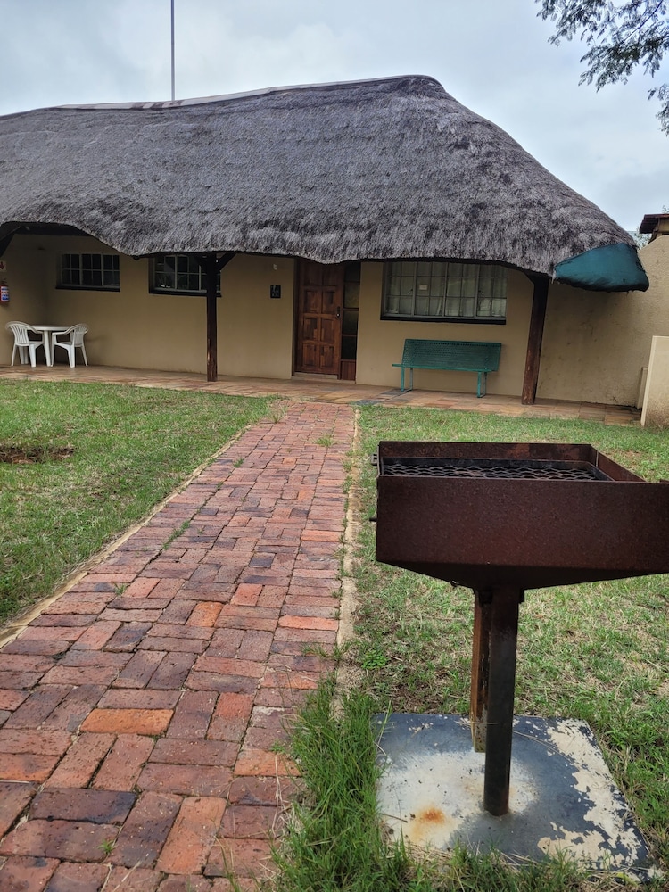 Lush Horizons Game Lodge