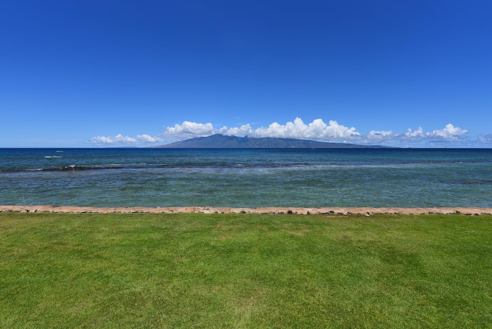 Papakea L402 in Lahaina