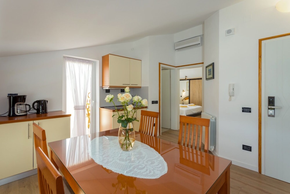 Dream - 20 m From sea - Gold view 4