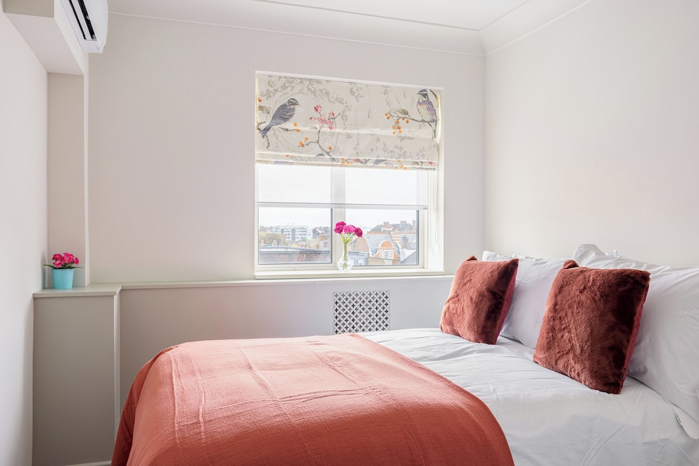 Lux Regents Park 2 bed 2 Bath Penthouse With AC