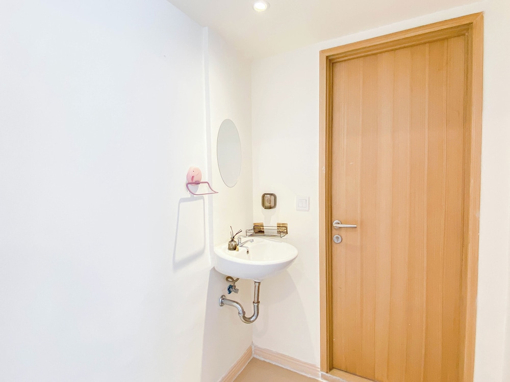 Cozy And Best Choice 2Br Apartment At Meikarta