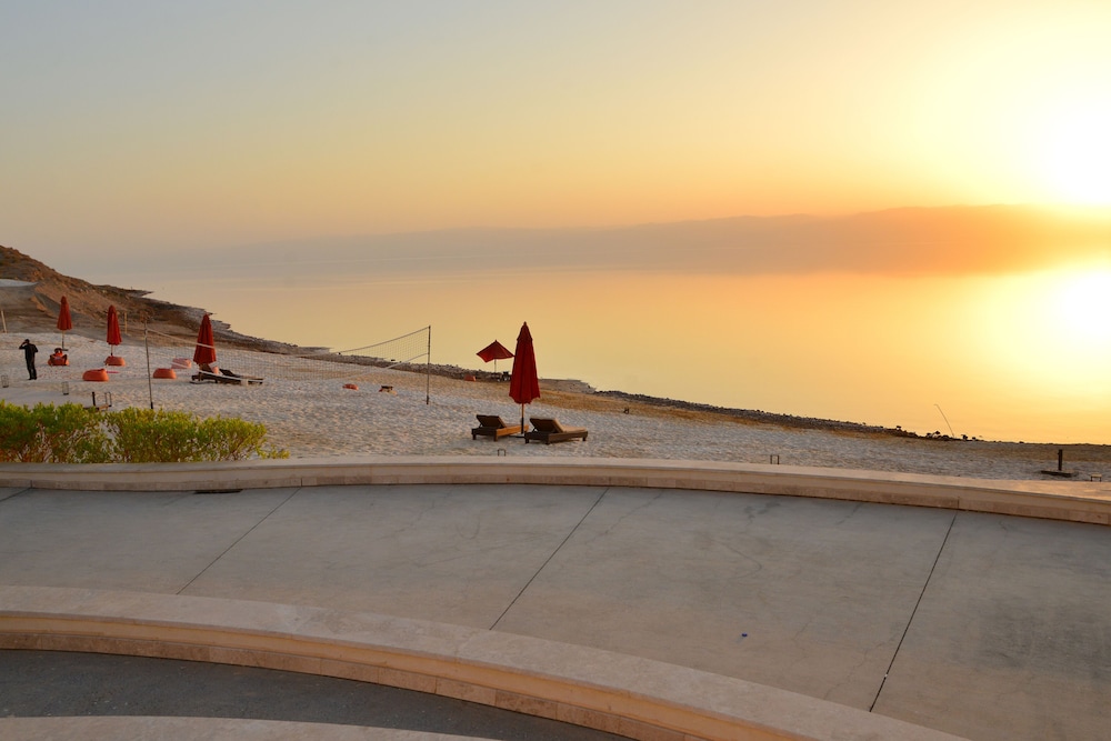 Sweimeh Vacations - PORTO  ALMIRA BEACH - Property Image 1