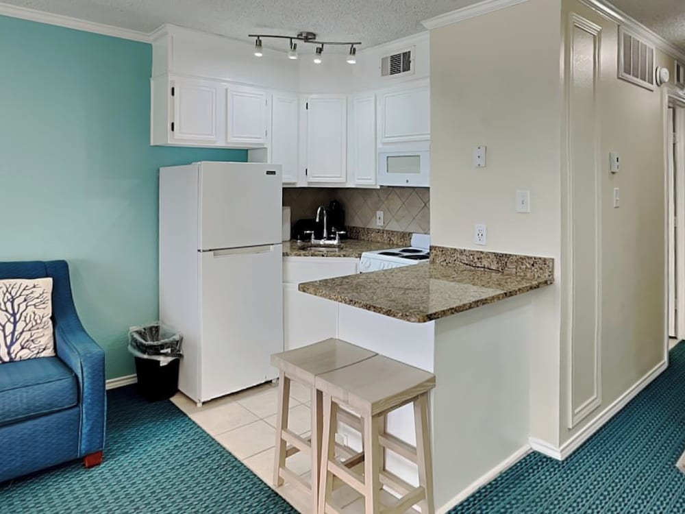 Sweet Gulf Views by Ryson Vacation Rentals