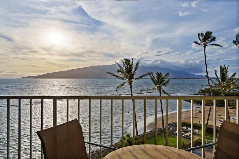 Menehune Shores, #509 2 Bedroom Condo