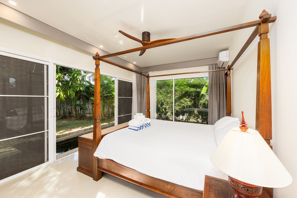 Villa Emilia with Private Pool