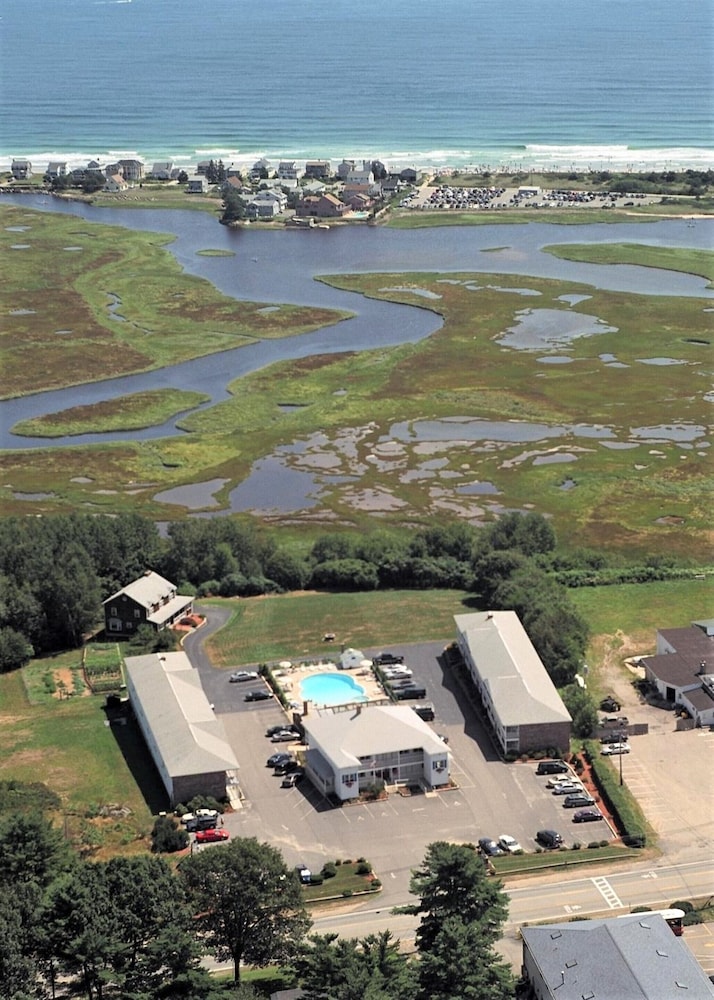 The Mariner Resort