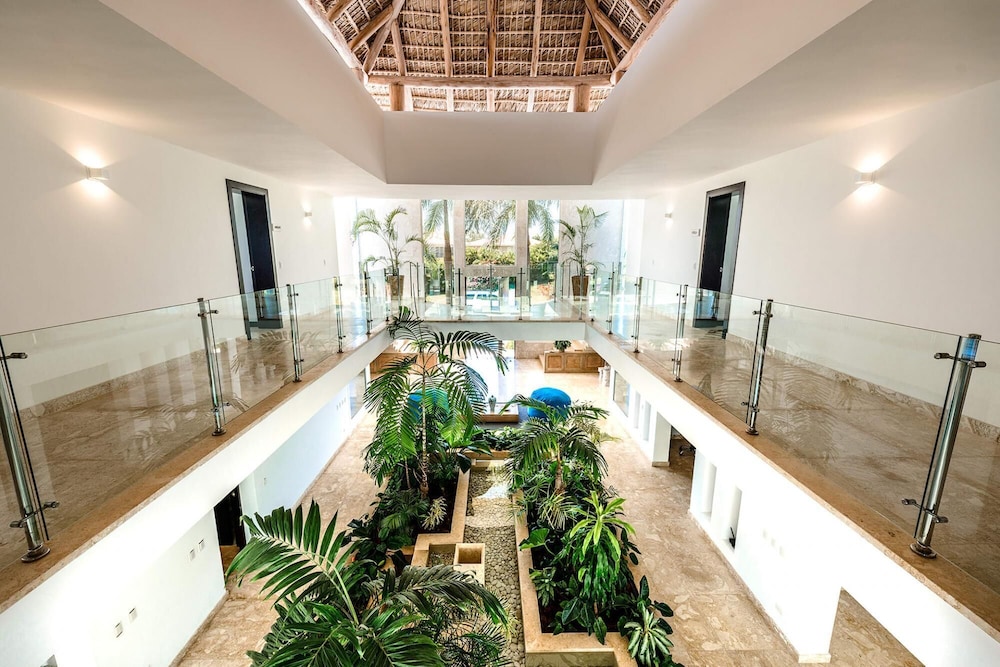 Punta Cana Villa Waterfall - Private Villa in The Dominincan Republic view 3