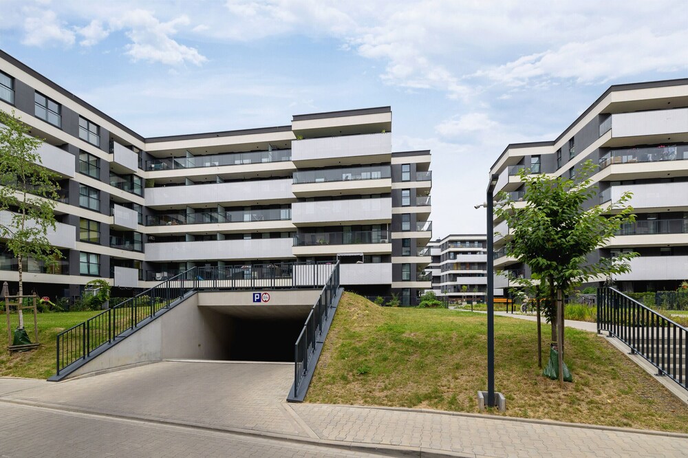 Apartament na Alei Pokoju by Renters view 5